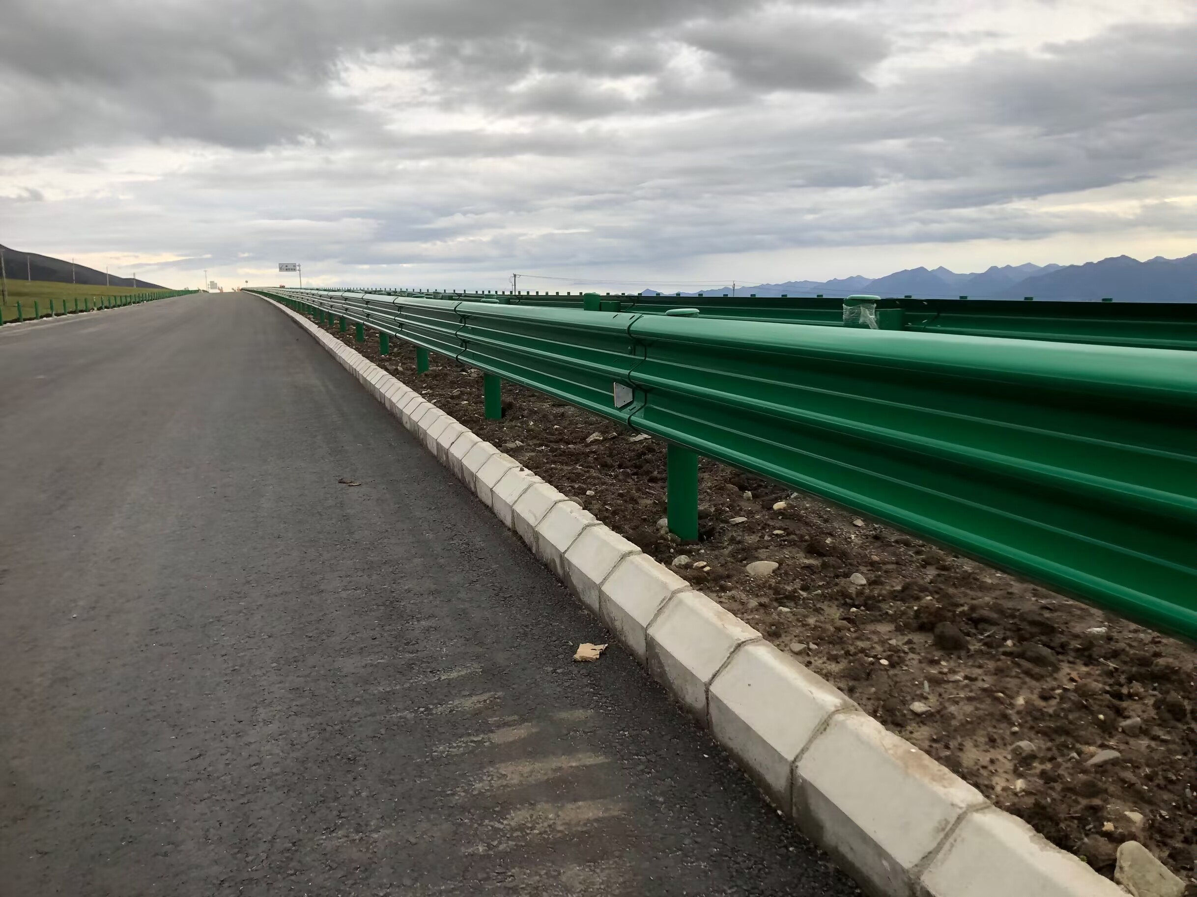 津南区乡村公路波形护栏高速公路波形护栏 - 推荐